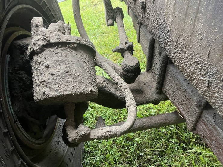 1986-mack-dm686s-image-42