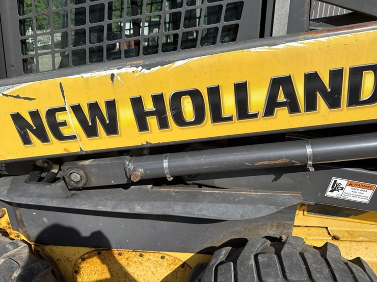 2008-new-holland-l180-image-17