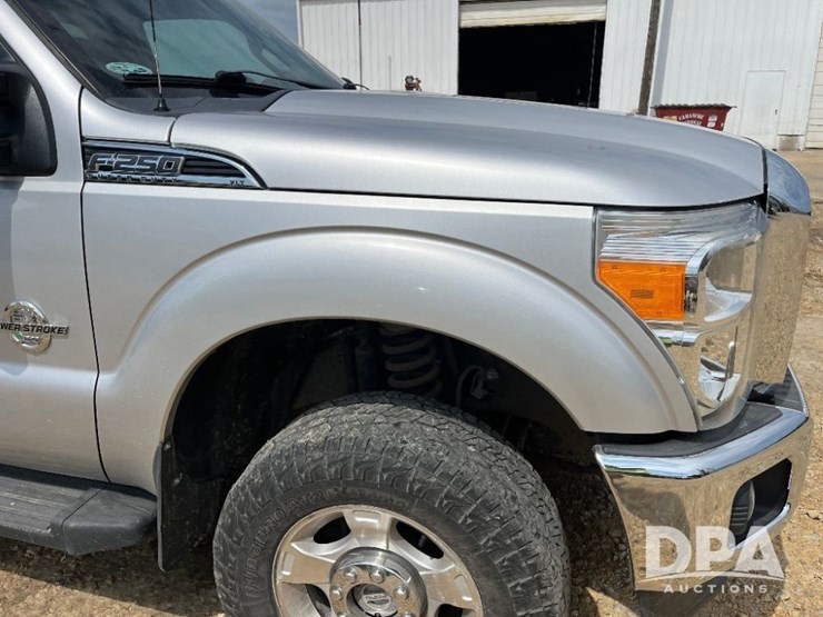 2013-ford-f250-xlt-image-26