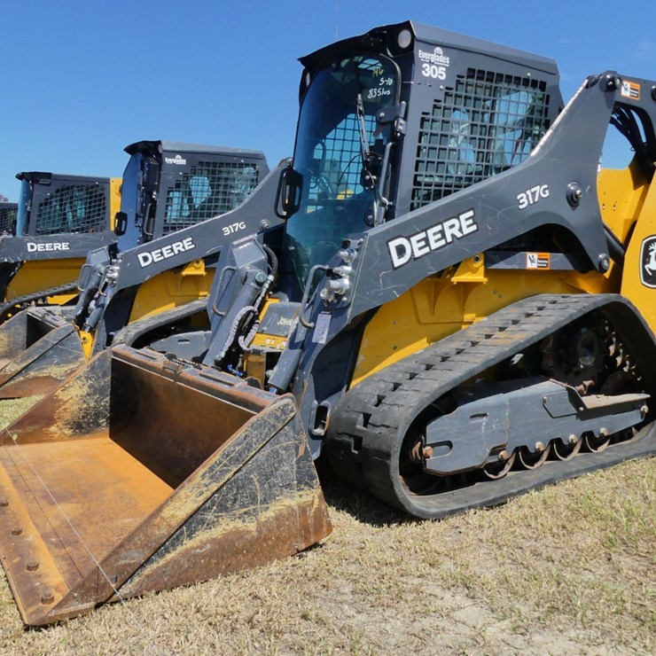 2024 DEERE 317G