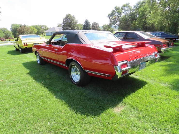 1971-cutlass-supreme-convertible-image-13