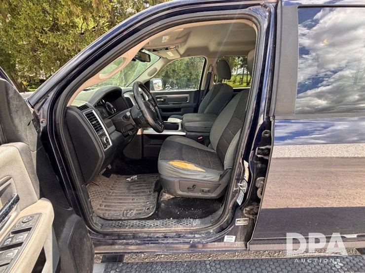 2016-dodge-ram-1500-image-71