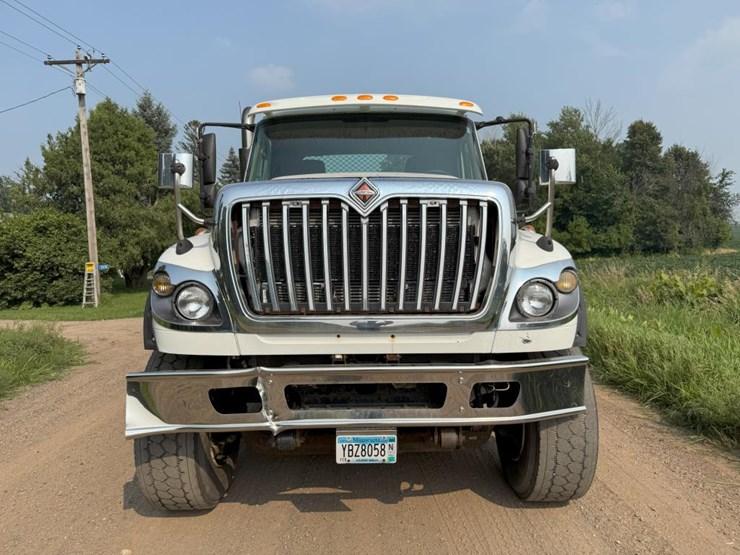 2014-international-workstar-7600-image-3