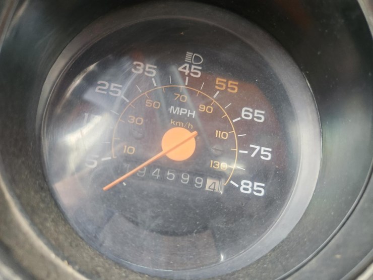 #1647-•-1976-gmc-fuel-truck-image-60
