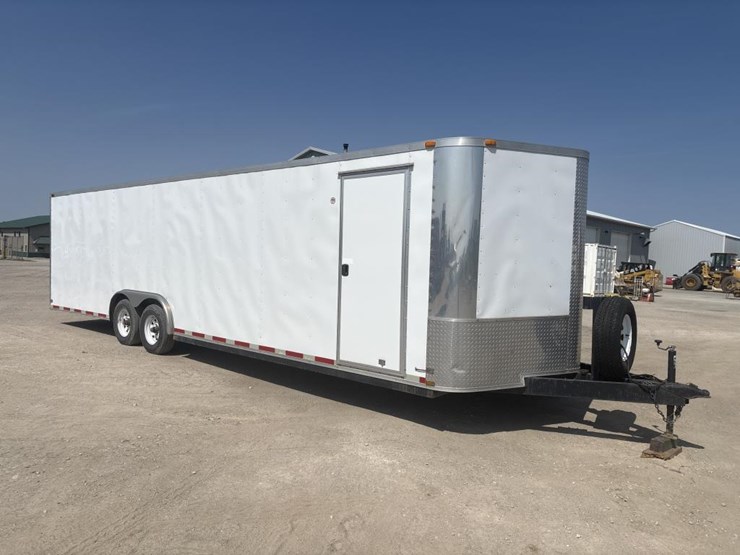#1311-•-arising-industries-approx-30'-enclosed-trailer-image-5