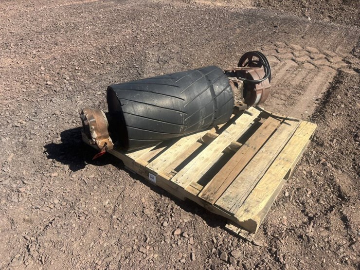 #1566-•-approx-26"-belt-roller-image-2