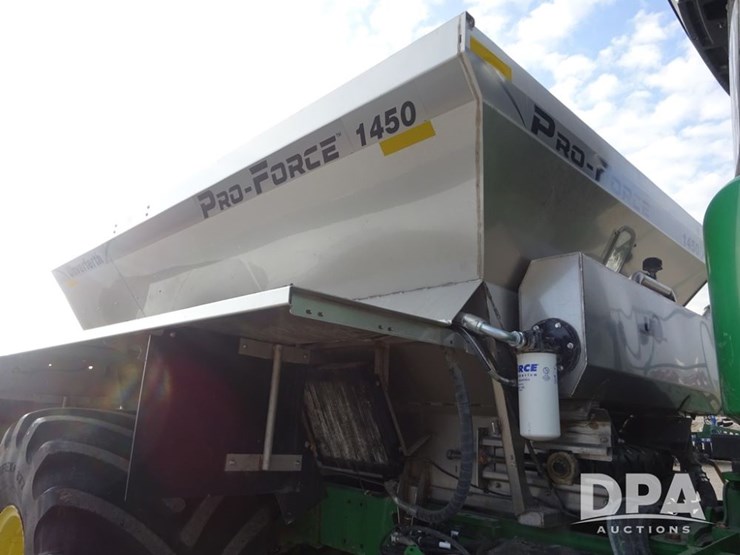 2019-john-deere-f4365-image-61