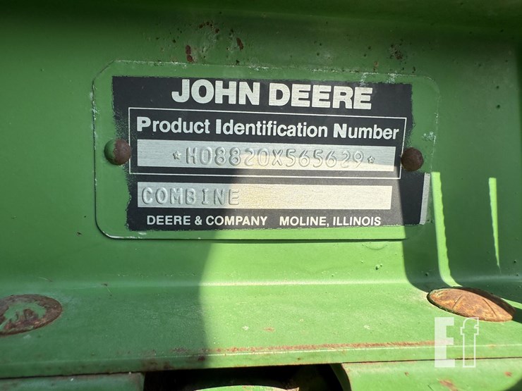 john-deere-8820-image-31