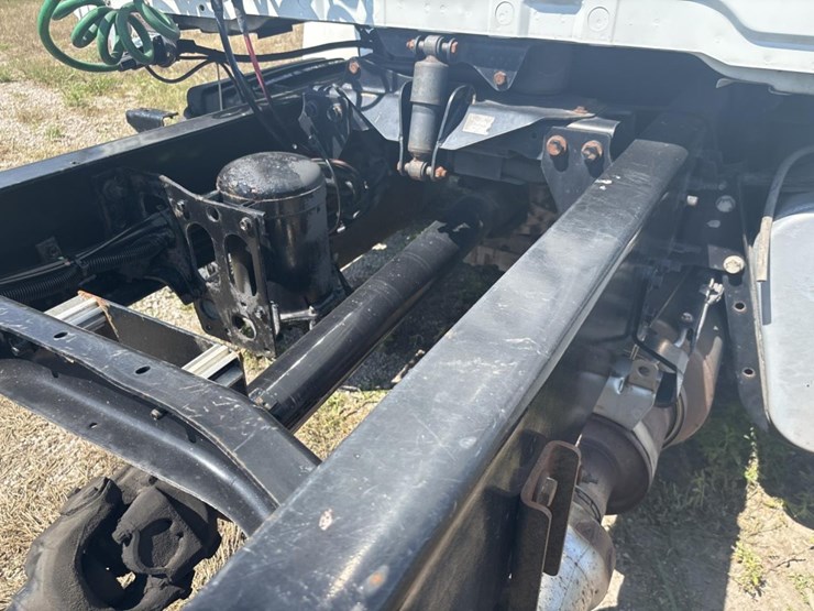 2014-international-durastar-4400-image-38