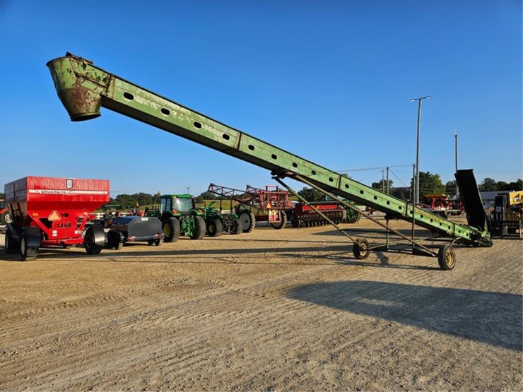 john-deere-350-image-5