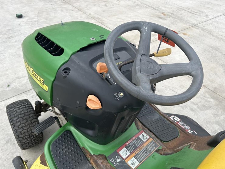 john-deere-l100-image-16
