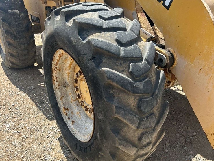 john-deere-444h-image-26