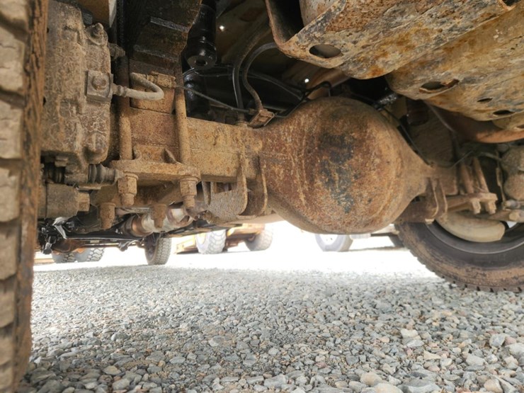 2011-ford-f550-image-63