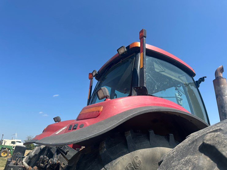 #32189-•-2008-case-international-magnum-335-tractor-image-37