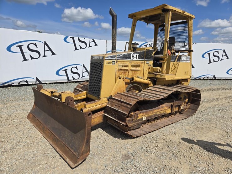caterpillar-d3-image-1