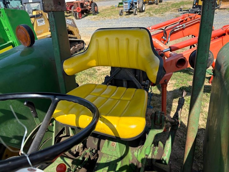 john-deere-2840-image-22