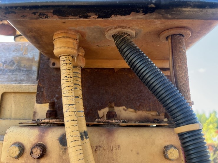 #1622-•-cummins-turbo-diesel-image-33