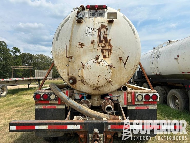 (x)-(1-20)-2010-mack-pinnacle-80-bbl-3-axle-vacuum...-image-8