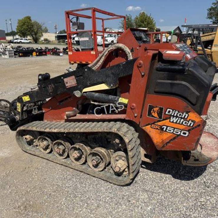 DITCH WITCH SK1550
