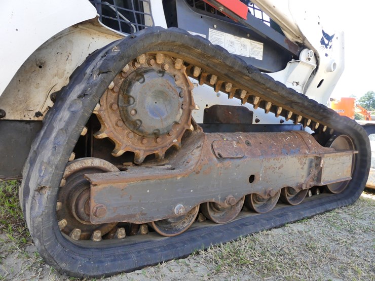 2018-bobcat-t590-image-5