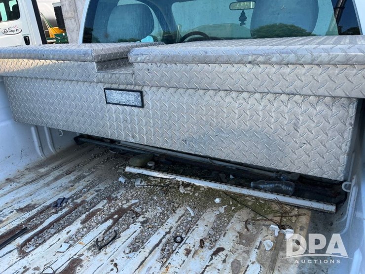 2012-gmc-3500hd-image-26