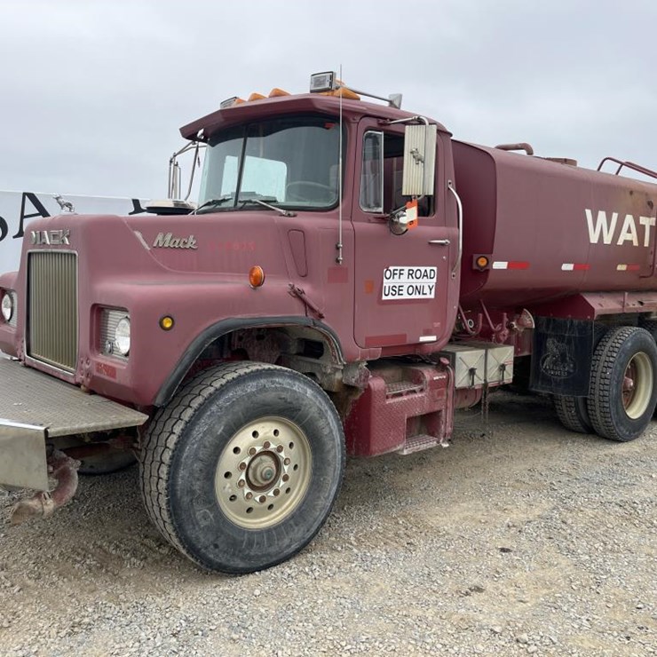 1986 MACK DM686SX