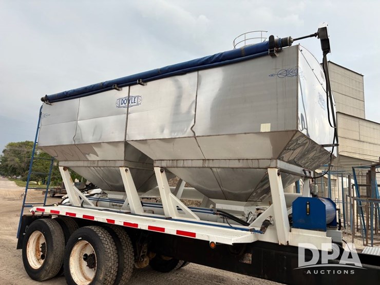 1995-ihc-9400-dry-tender-truck-(pz13881)-image-49