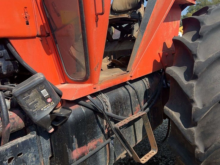 agco-allis-7060-image-11