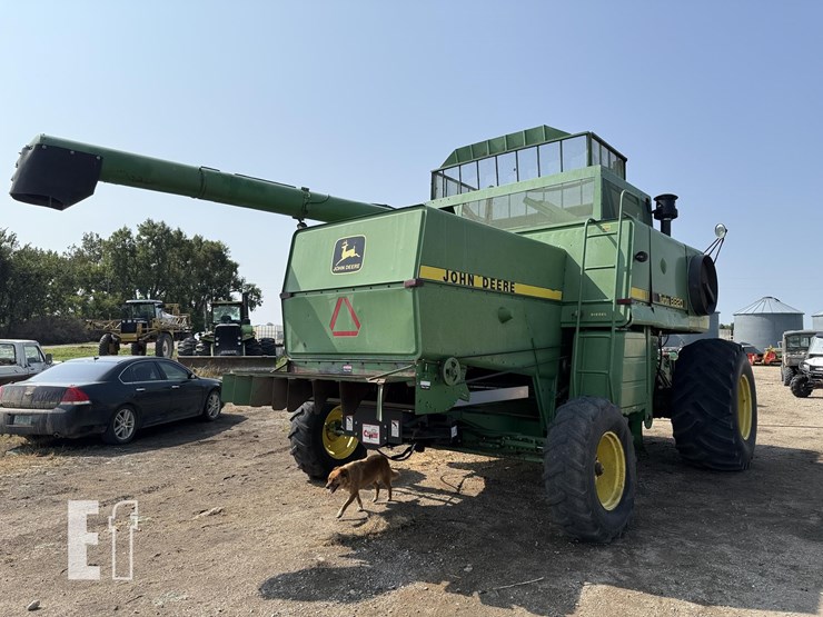 john-deere-8820-image-5