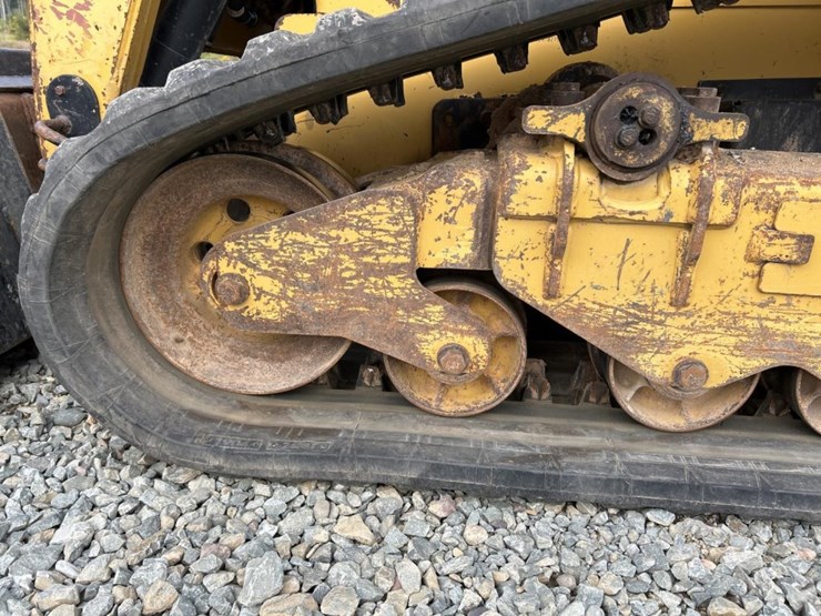 caterpillar-279c2-image-43