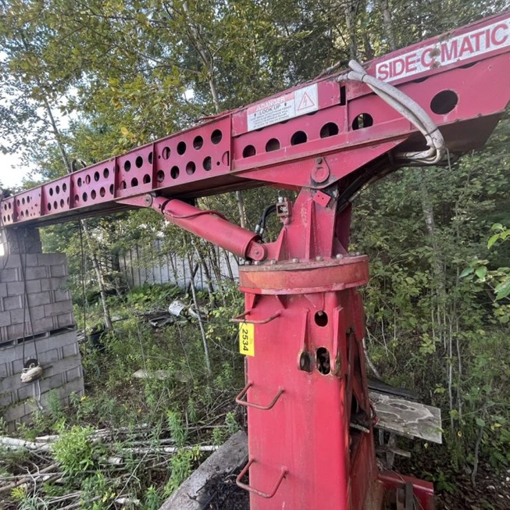 #2534 • USTC 110-35E Side-O-Matic 3 Stage Boom