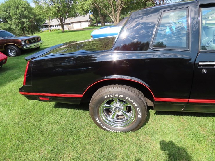 1988-chevrolet-monte-carlo-ss-image-6