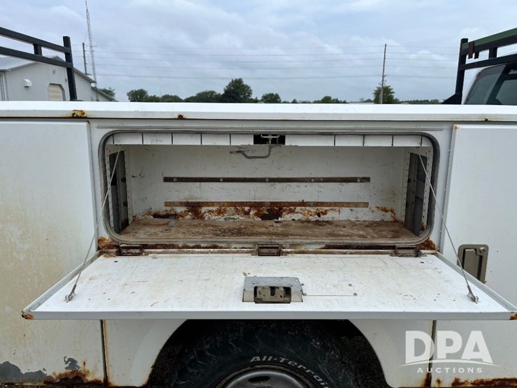 2012-ford-f350-image-29