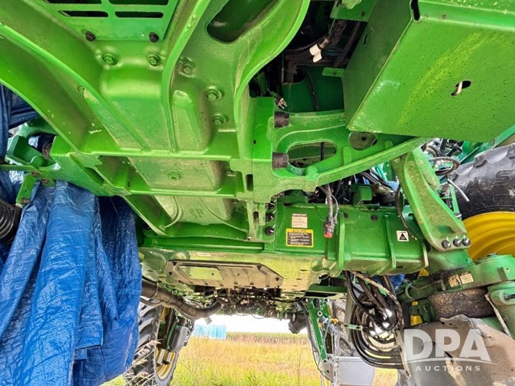 2025-john-deere-616r-image-25
