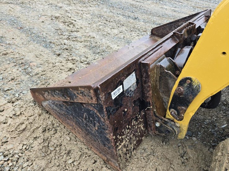 caterpillar-257b3-image-11