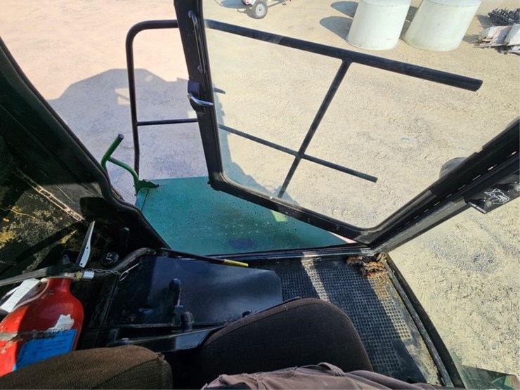 john-deere-7720-titan-ii-image-46