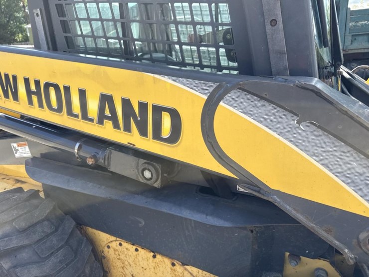 2008-new-holland-l180-image-12