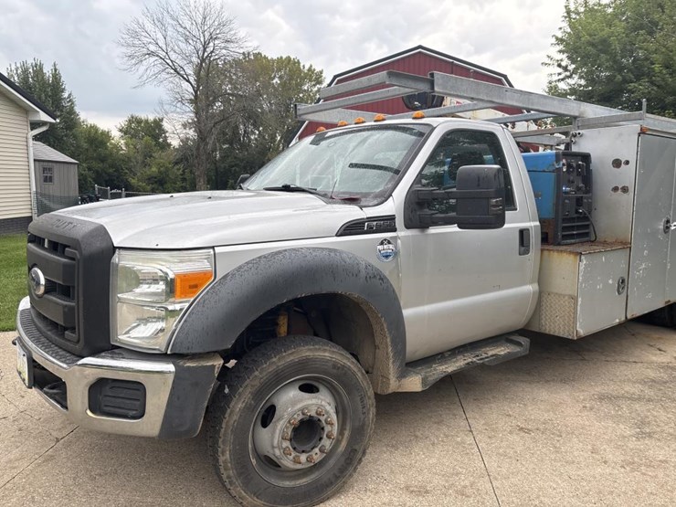 2012-ford-f550-image-7