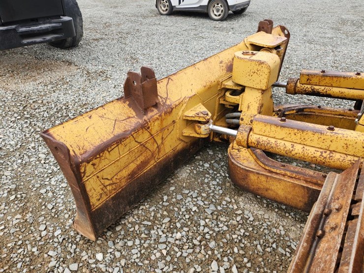 caterpillar-d3-image-10