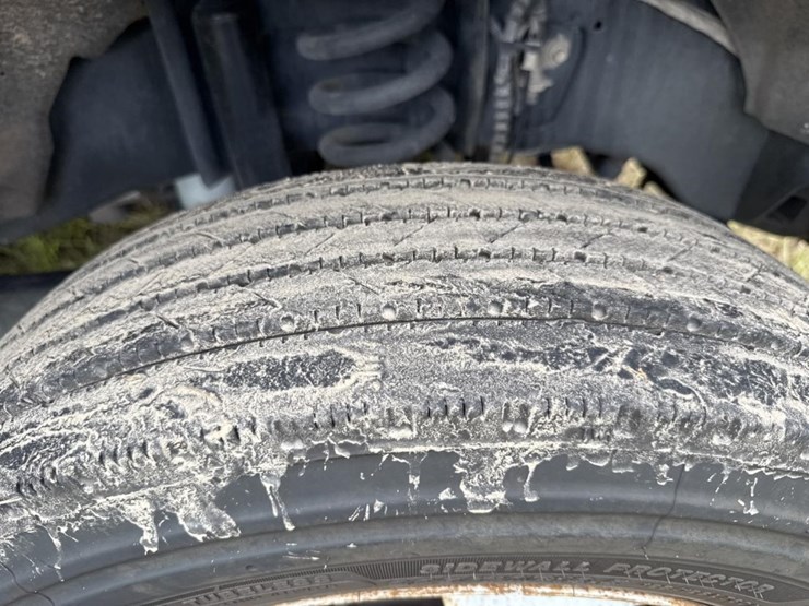 2020-ford-f550-image-55