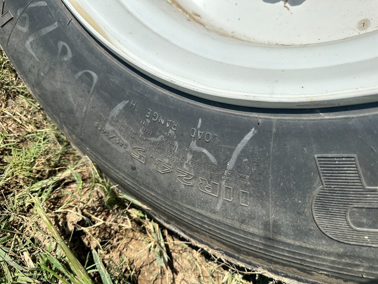 #32158-•-hobbs-42'-t/a-aluminum-hopper-bottom-trailer-vin:-blv-9983-04-image-5