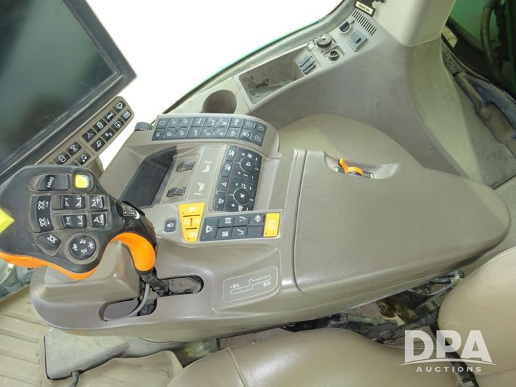 2019-john-deere-f4365-image-112