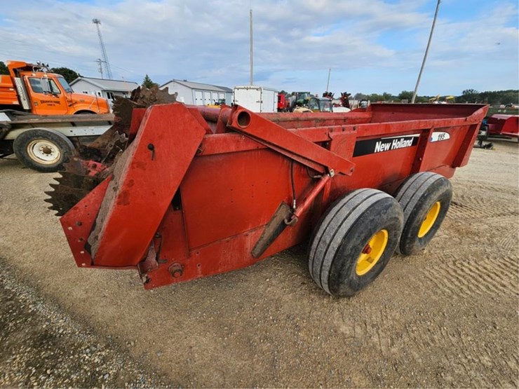 new-holland-195-image-5
