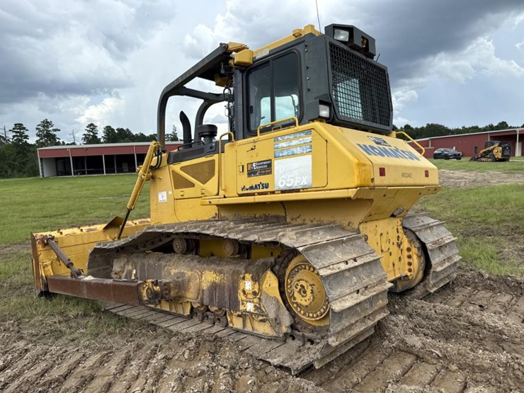 2014-komatsu-d65px-17-image-3