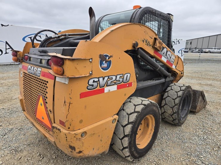 2014-case-sv250-image-5