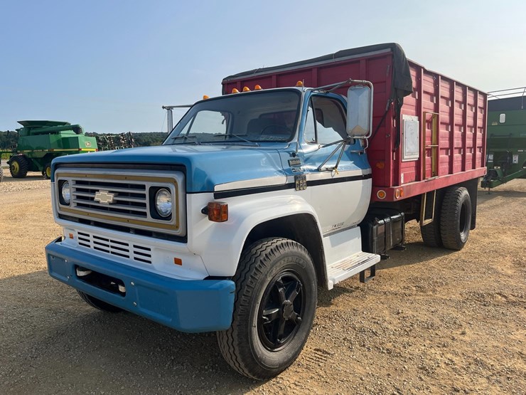 1977-chevrolet-c65-image-1