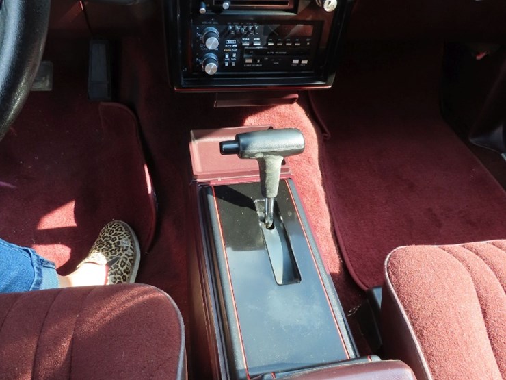 1987-chevrolet-monte-carlo-ss-aero-coupe-image-17