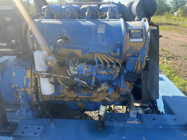 #2675-•-towable-water-pump-image-9