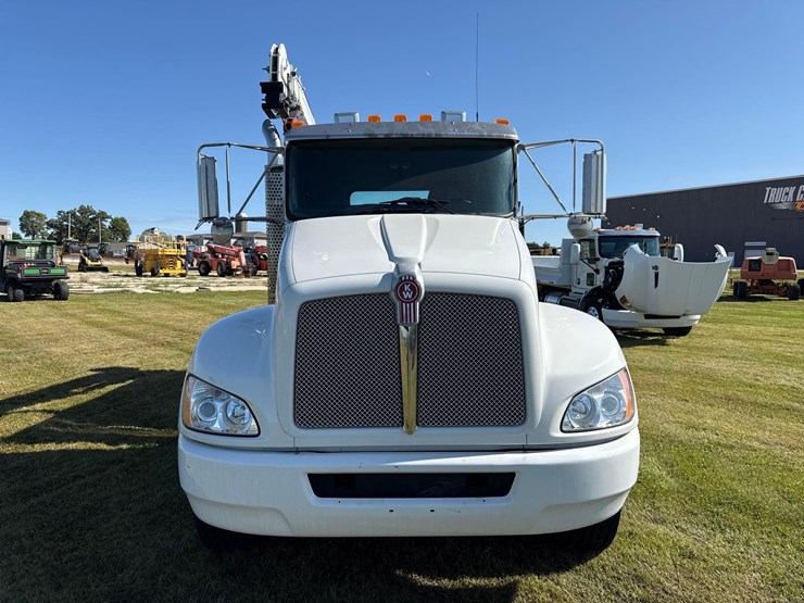 2021-kenworth-t370-image-8