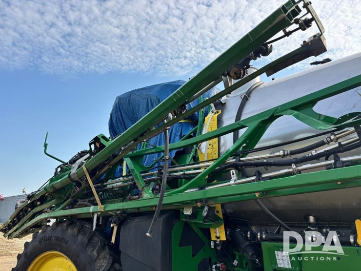 2025-john-deere-616r-image-76